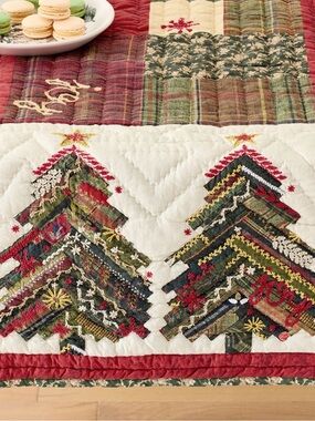 Pottery Barn Holiday Embroidered Cotton Table Runner Christmas Tree